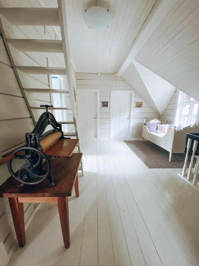 Heggjabygda Gjestegard - Historisk Tommerhus I Landlige Omgivelser 努尔菲尤尔埃德 外观 照片
