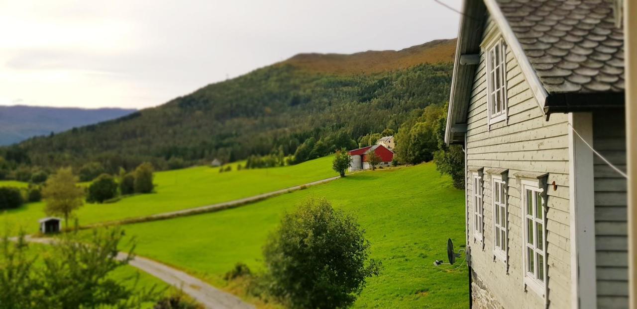 Heggjabygda Gjestegard - Historisk Tommerhus I Landlige Omgivelser 努尔菲尤尔埃德 客房 照片